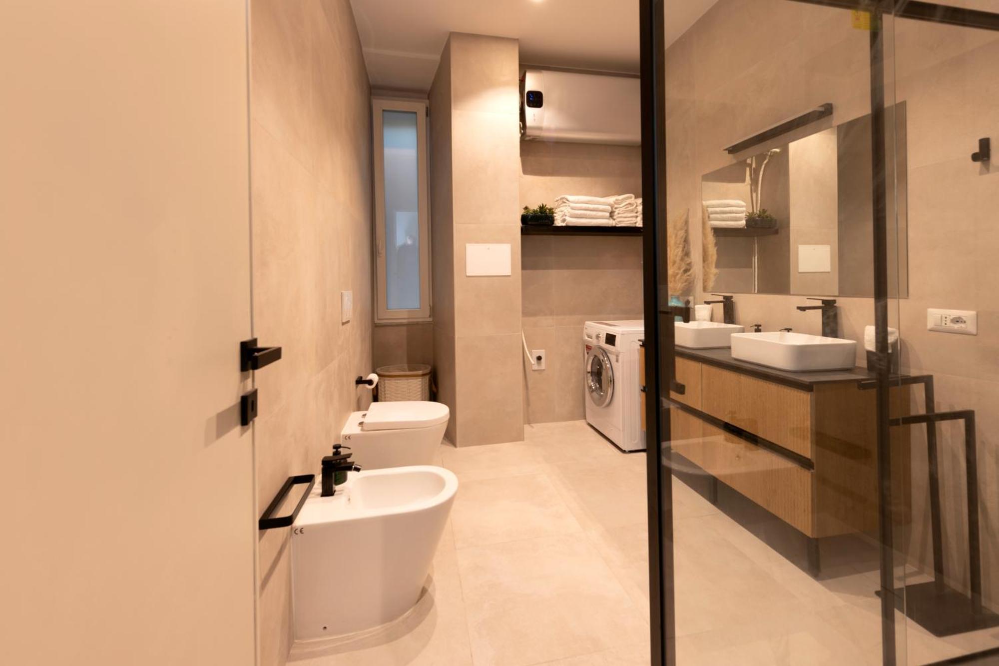 Bastioni Central Apartment チビタベッキア エクステリア 写真